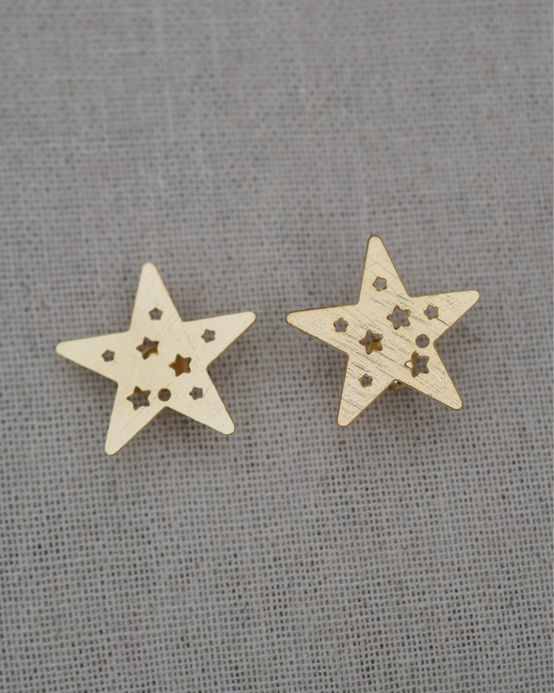 Aros gold estrellas Caladas