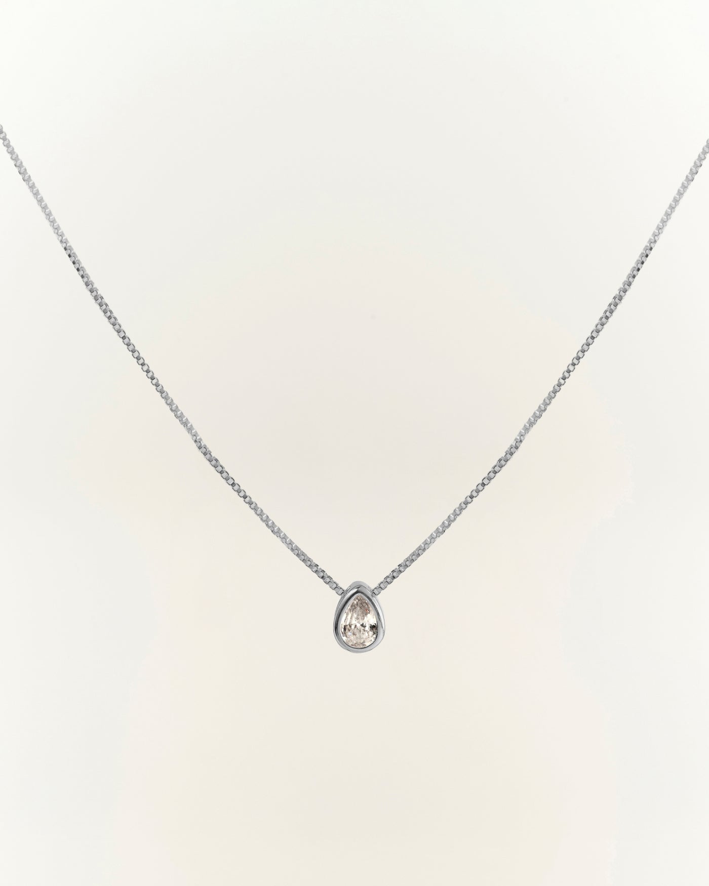 Collar Punto de Luz Silver Gota