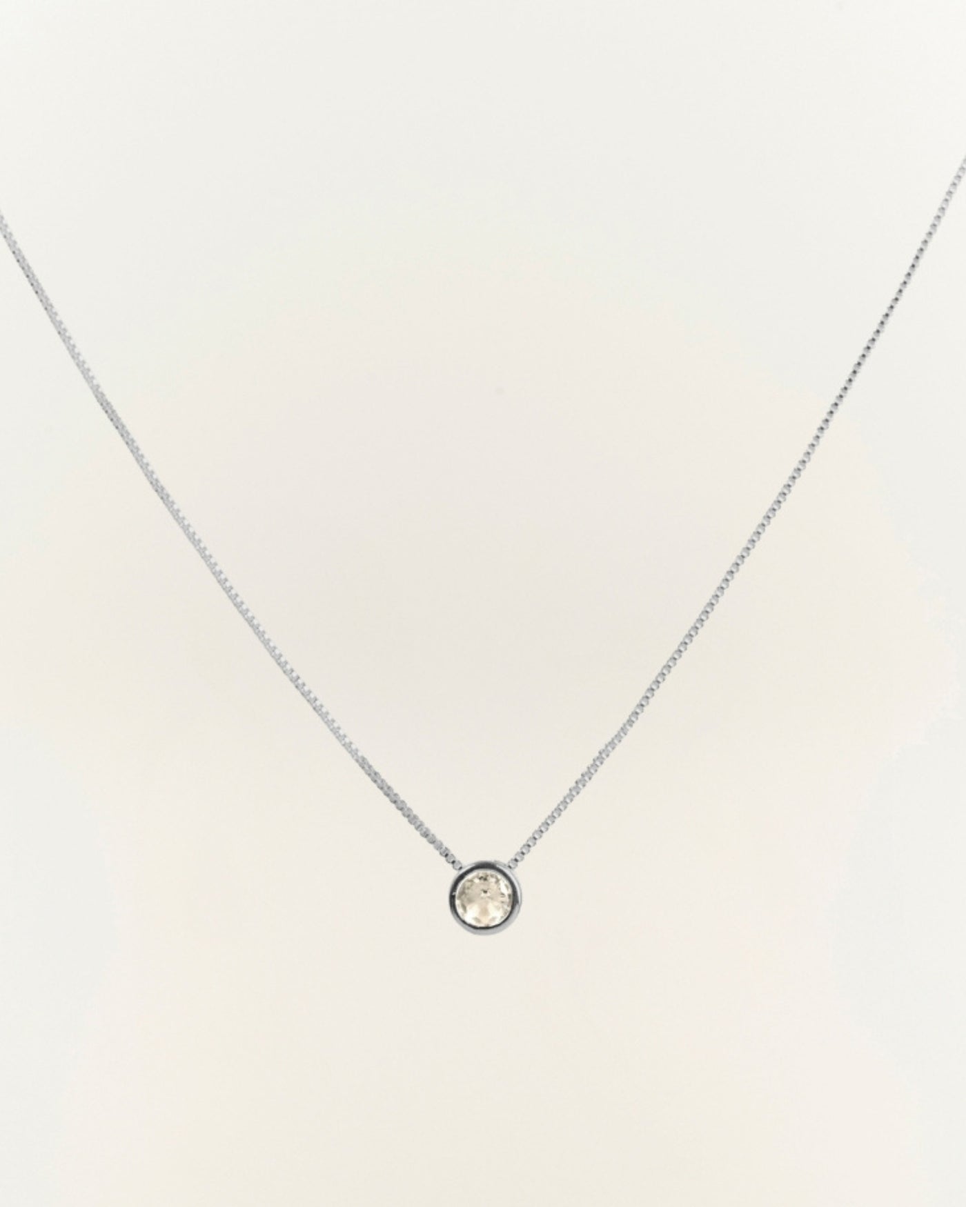 Collar Punto de Luz Silver 6mm