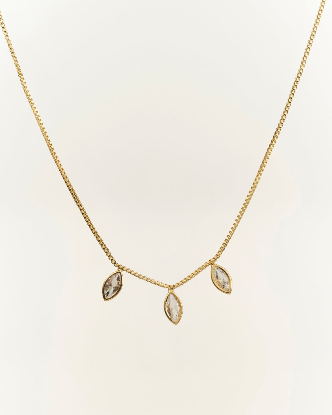 Collar Triple Marquesa Mini Gold