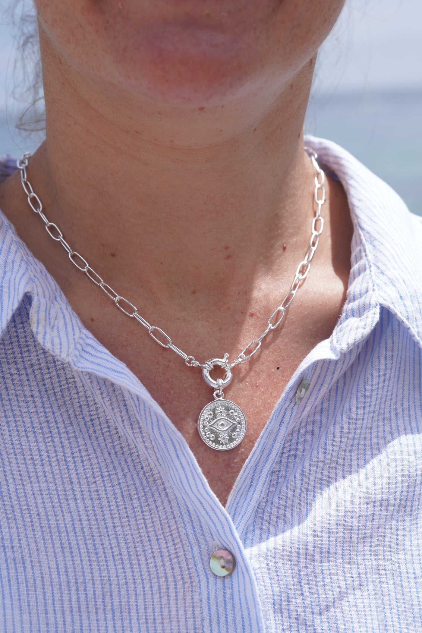 COLLAR SILVER TIMÓN OJO