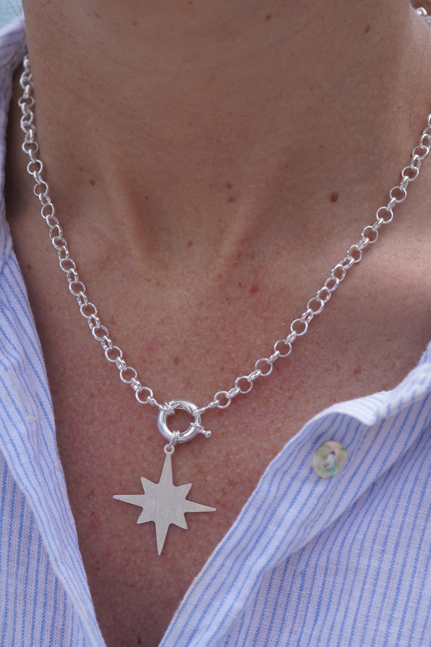 COLLAR SILVER ESTRELLA GUÍA