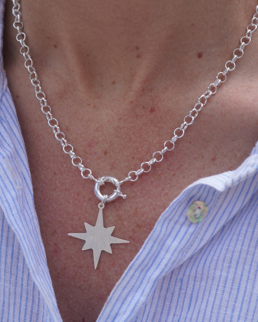 COLLAR SILVER ESTRELLA GUÍA