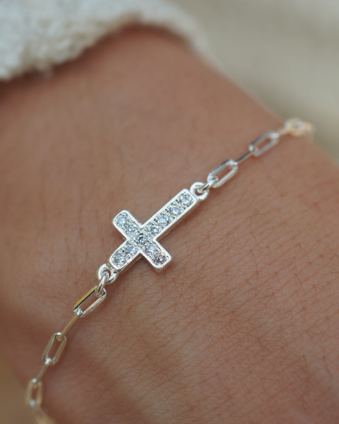 PULSERA SILVER CRUZ CIRCONES